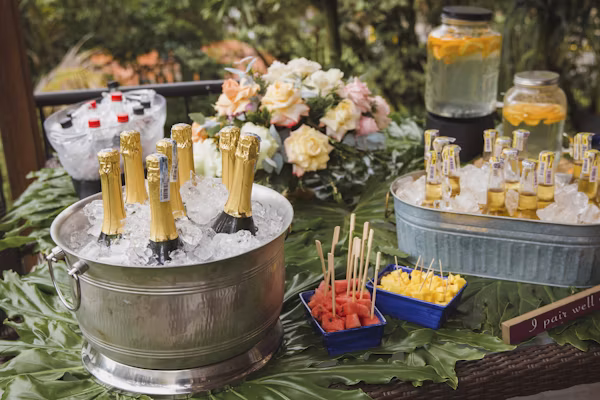 Home Premium Photo 1686783009584 0ef0afc5fb5b